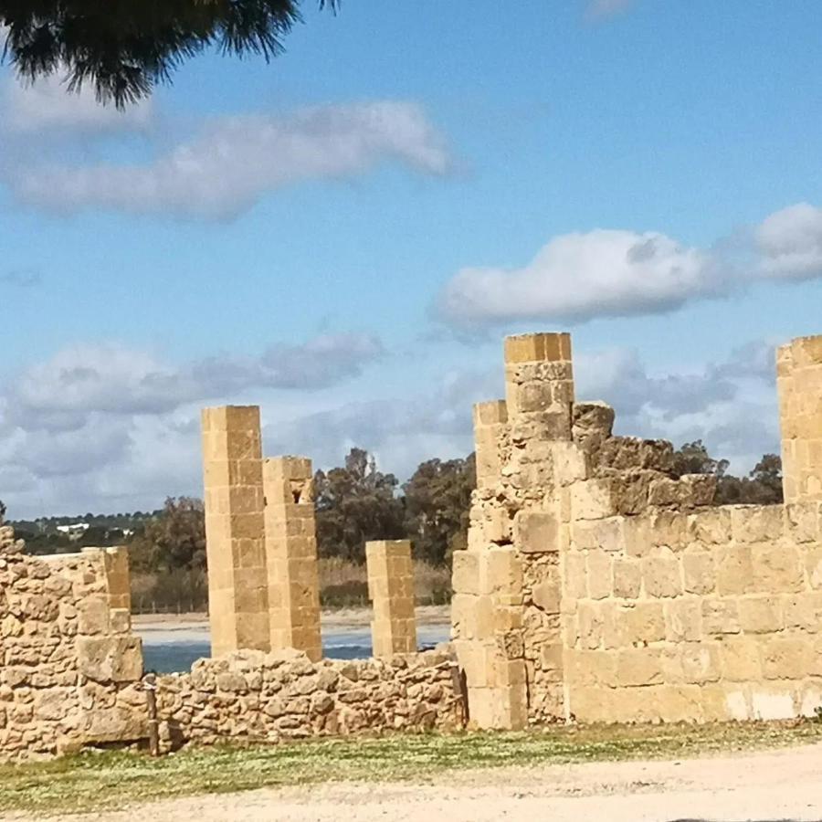 Alluno Avola Esterno foto